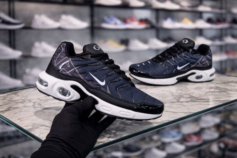 Маратонки nike нови