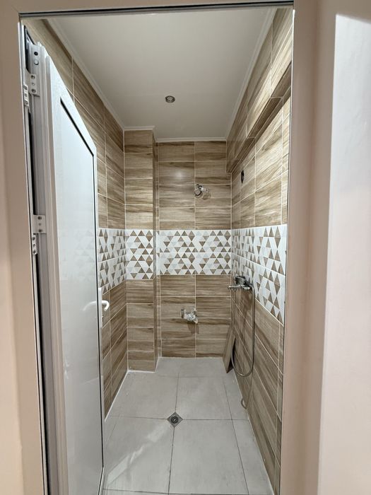 Продава се Четиристаен апартамент в Шумен, Център - 80 кв.м за 1467 €/кв.м - Снимка #7