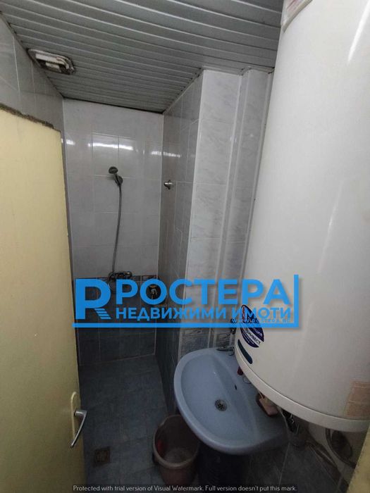 Продава се Тристаен апартамент в Търговище, Център - 85 кв.м за 984 €/кв.м - Снимка #11