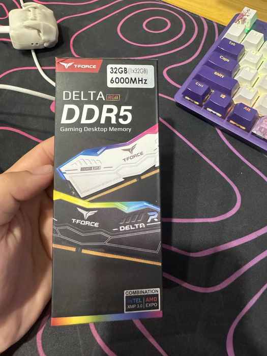 T-force delta RGB 32GB