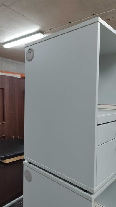 Офис шкаф с две чекмеджета и изтеглящ се рафт 46/48/70см