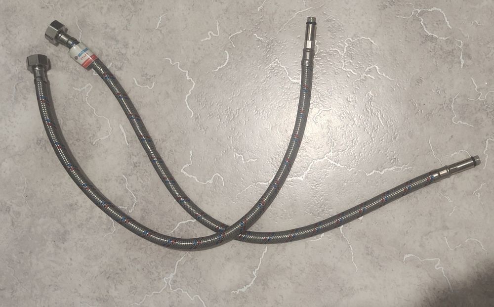 Продам раковину со смесителем