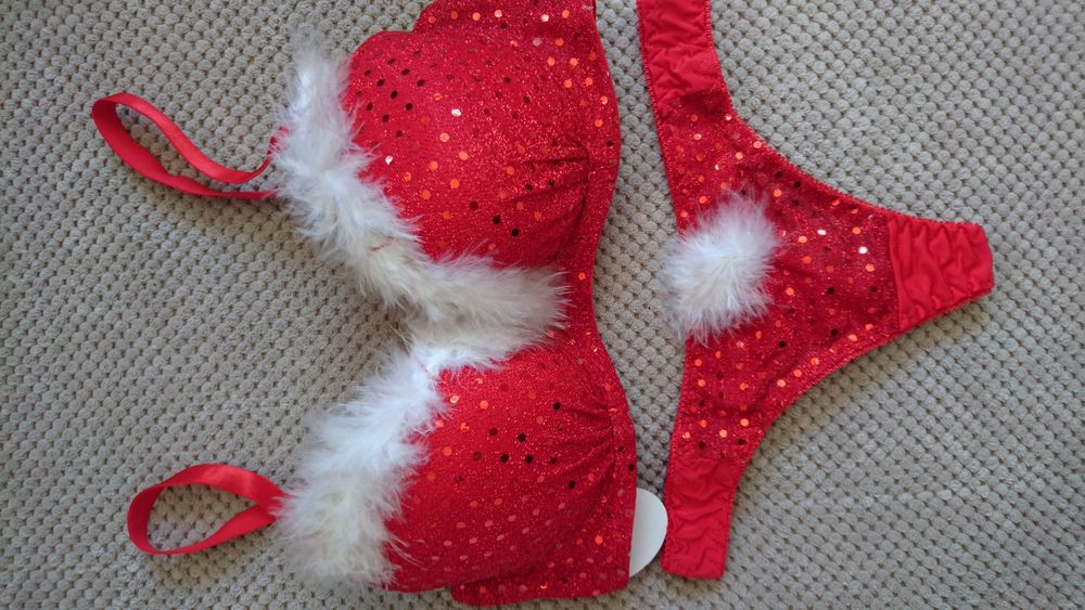 Сутиени комплекти