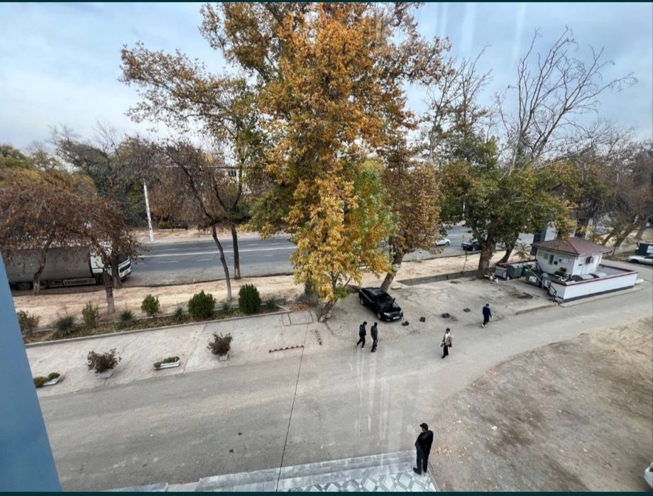 Коммерческое здание