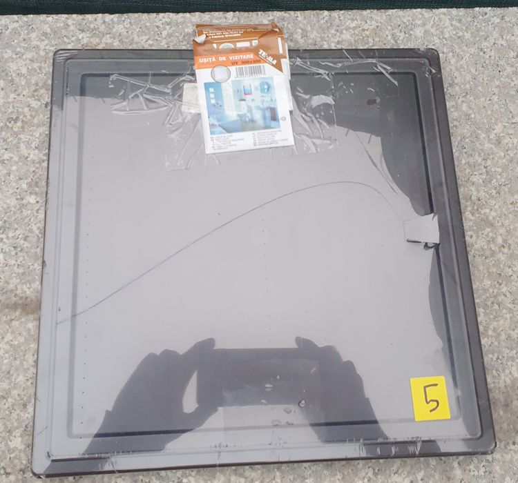 Usi vizitare [2 modele]