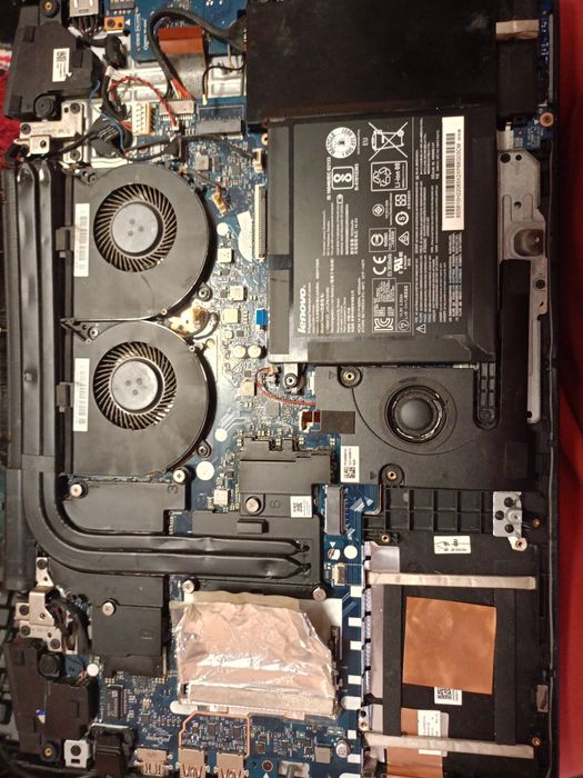 Геймърски Лаптоп Lenovo Y700