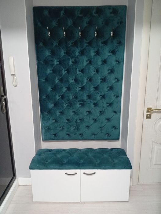 Продаеться прихожка для хола