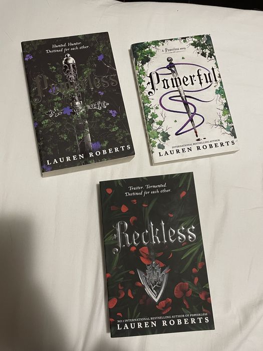 Lauren Roberts, Powerless трилогия и Infernal Devices series