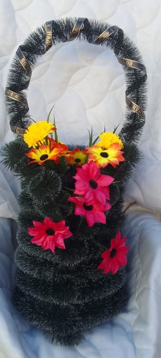 Продам корзины траурные