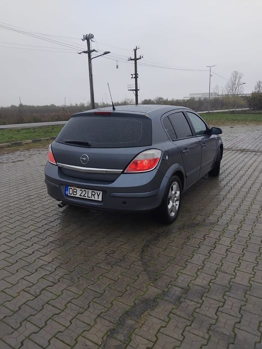 Opel astra H 1.6 diesel