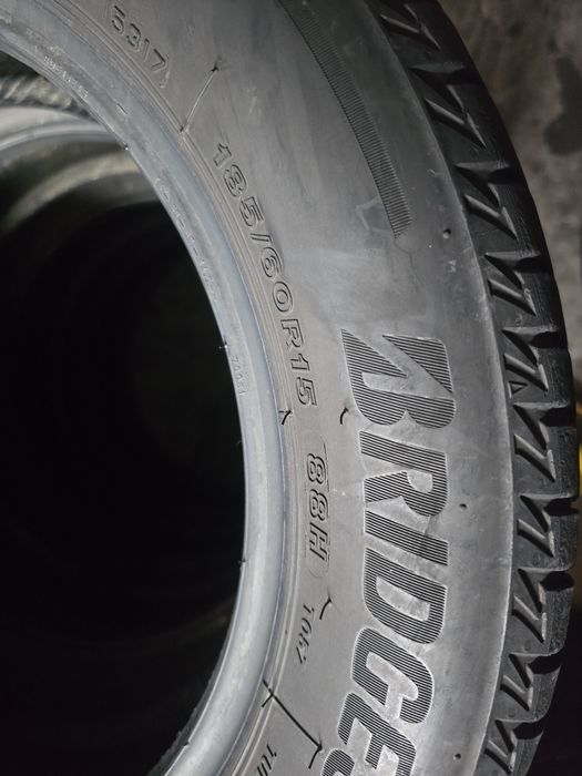 Bridgestone 185/60 R15 88H vară