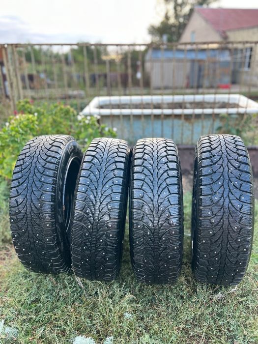 Зимние шины 185/60 R15