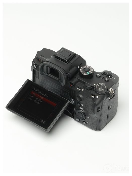 Sony A7R lll 3 (ideal) 42.4MP, 4K