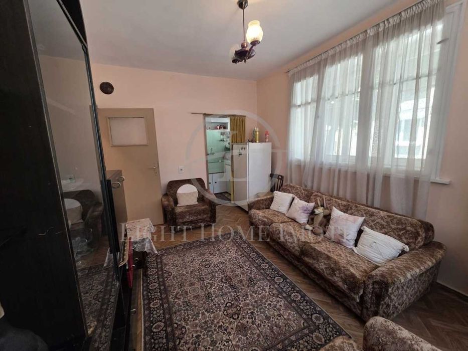 Продава се Етаж от къща в Пловдив, Гагарин - 81 кв.м за 2161 €/кв.м - Снимка #3