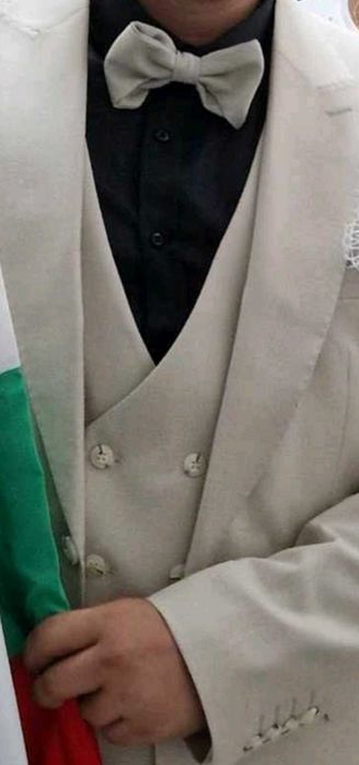 Мъжки официален костюм голям размер