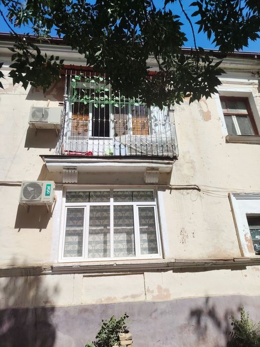 СРОЧНО продам или обменяю квартиру в центре Чирчика