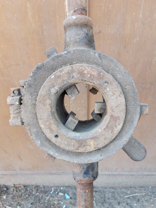 Лерка для нарезки резьбы