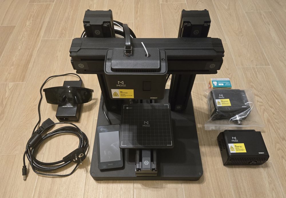 Продавам 3D принтер, лазер и фреза, 3 в 1