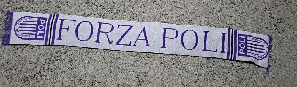 Vand fular Poli Timisoara