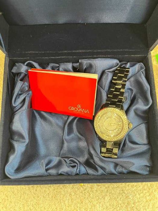 Продаю женские наручные часы! Grovana! Швейцария оригинал!