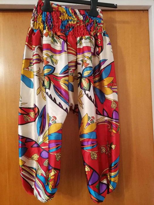 Pantaloni de vara (Salvari)  pt fete - 3-4 ani