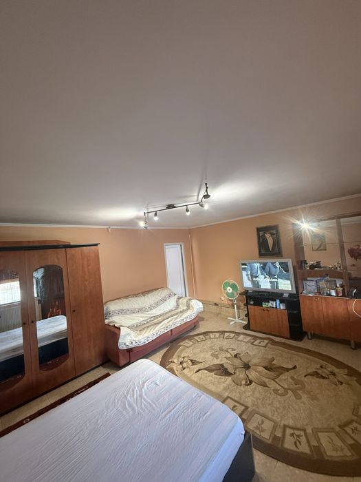 Inchiriez casa include toate utilitatile BRAILA (wifi, caldura, apa, curent)