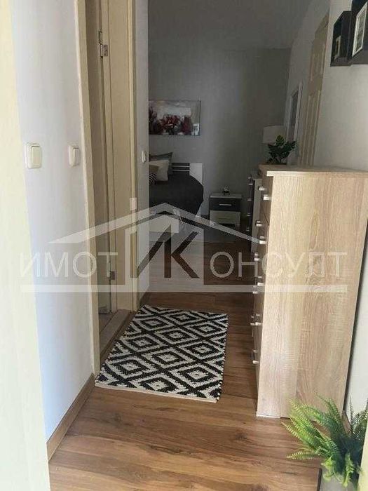 Дава се под наем Двустаен апартамент в Велико Търново, Център - 78 кв.м за 331.5 € - Снимка #7