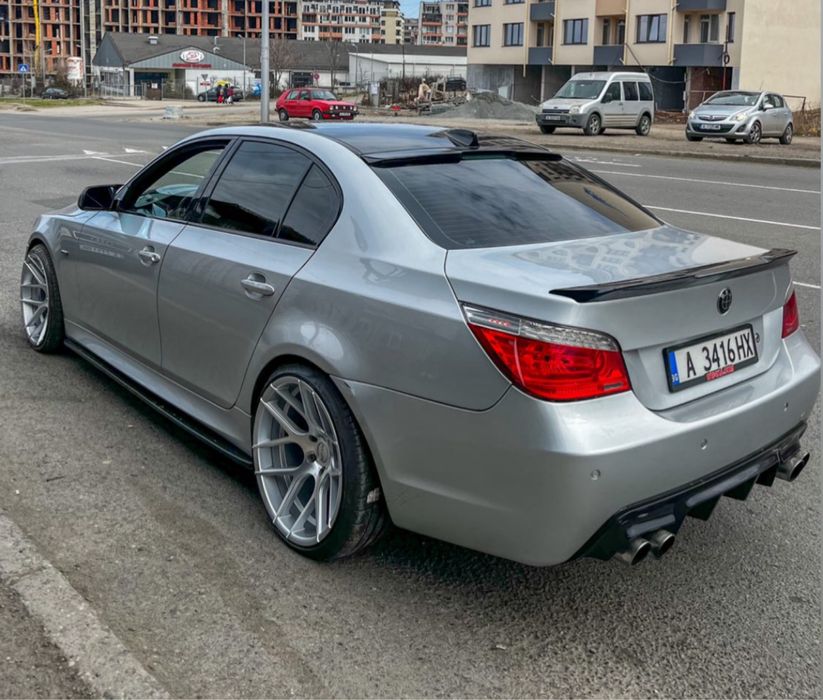 Тунинг Аксесоари за Е60/61 (Лип,Дифузьор,Капаци,Бъбреци и др..)