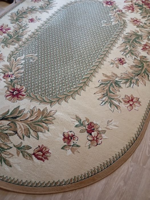 Продам ковры , цена 15000 ТГ.