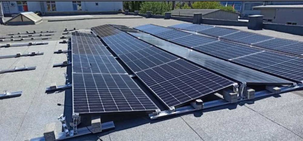 Pachet Combo Inverter Deye 6kw Hibrid 1Phase - Baterie Deye 5.12kwh