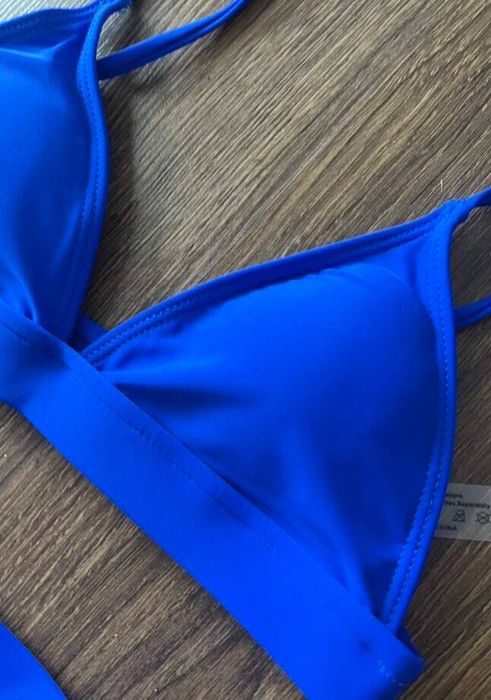 Бански с висока талия