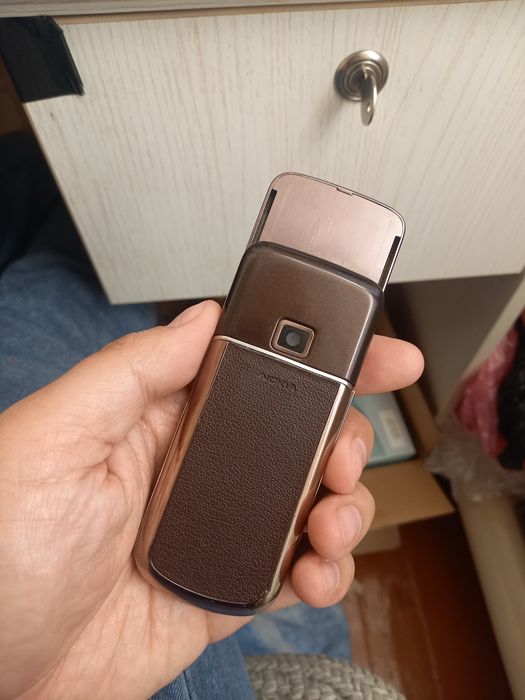 Nokia 8800 sapfir Uz imedan O'tgan