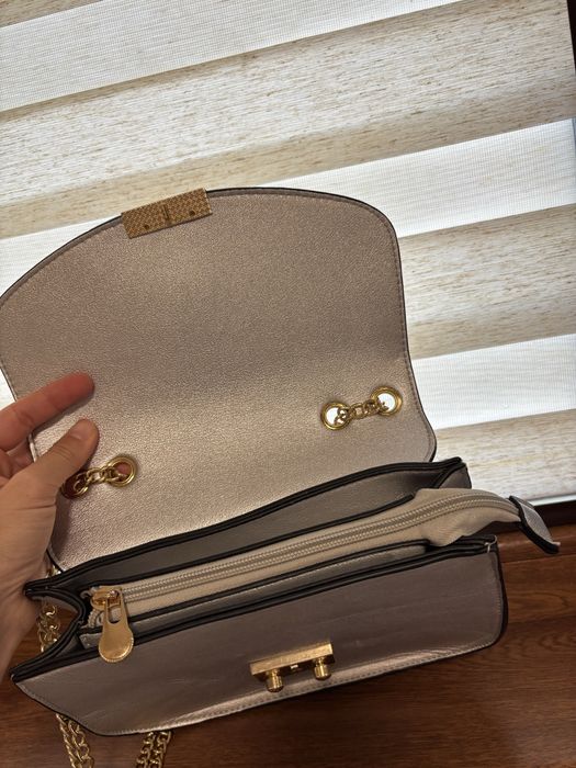 Дамска чанта сива