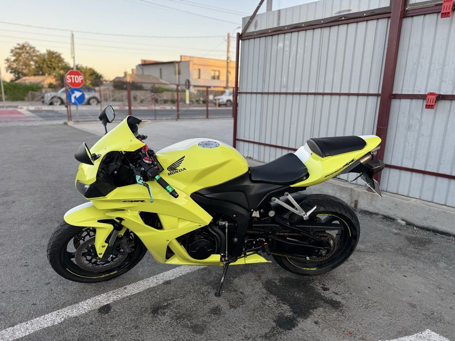 HONDA CBR600rr 2008