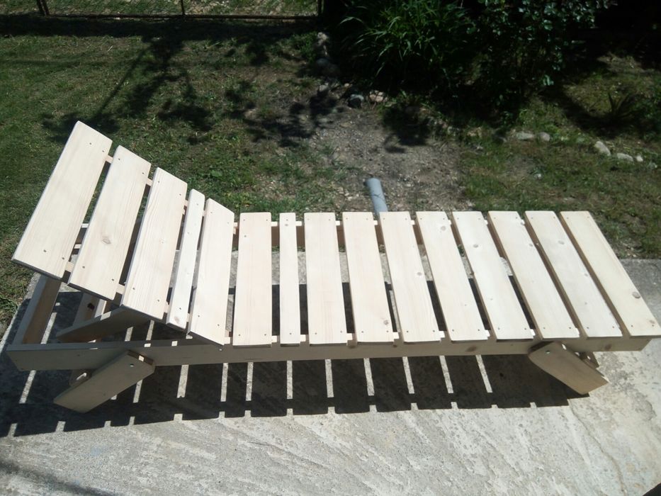 Sezlong lemn brad lucrat manual