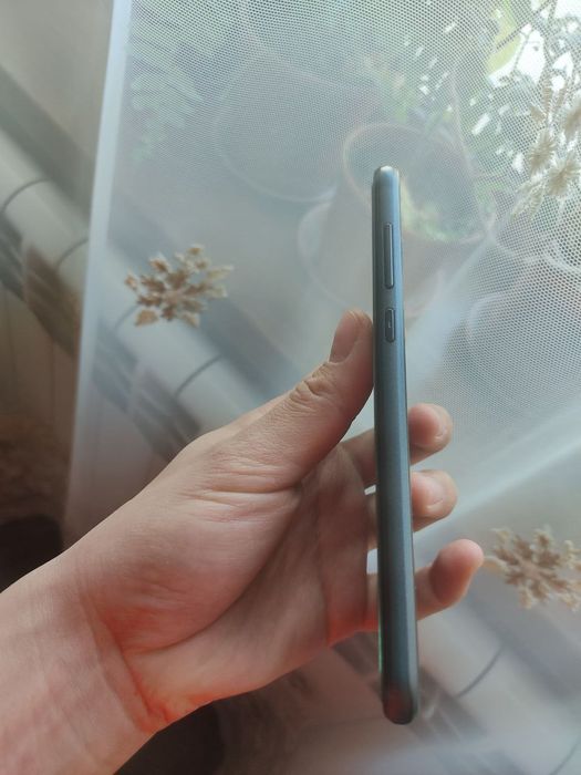 Huawei telefon sotiladi. Holati- yangi.