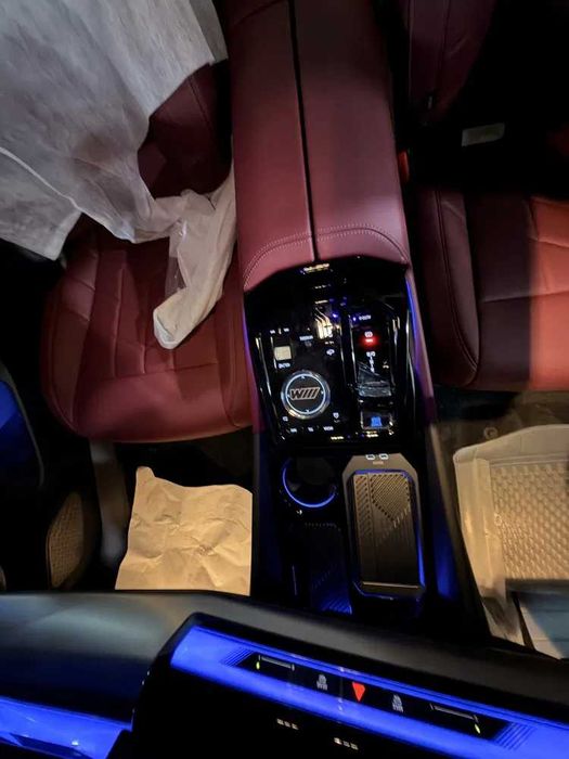 BMW I5 35L naqd va xalol nasiyaga