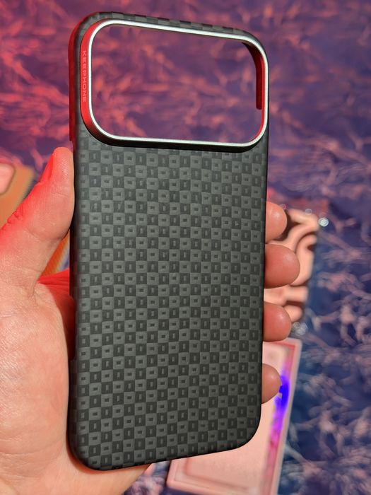 Продаются чехлы новые на Xiaomi 15 ultra и Ayfon 17 pro max