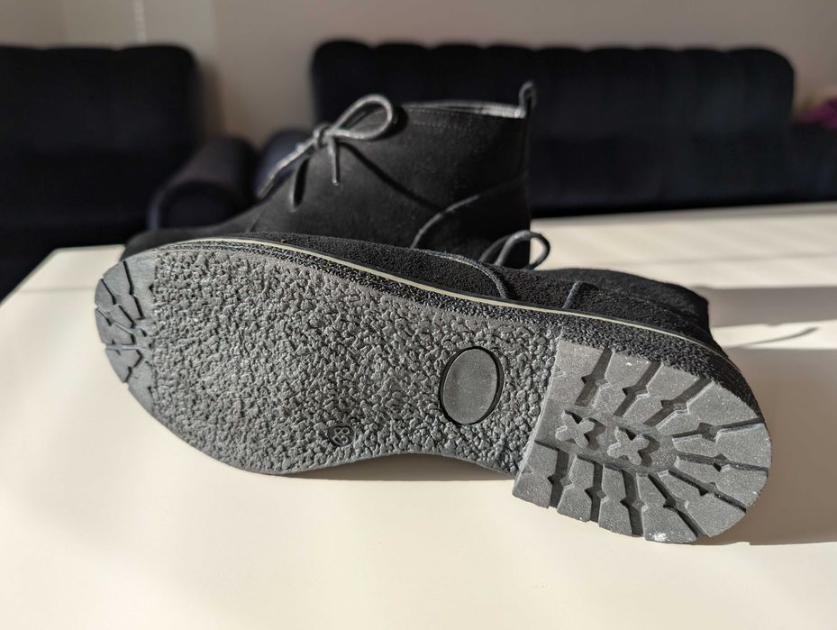 Черни кларкове велур 38 номер