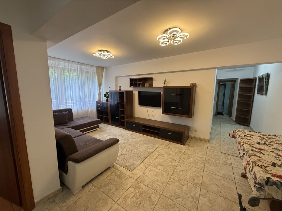 Proprietar, Inchiriez apartament 3 camere