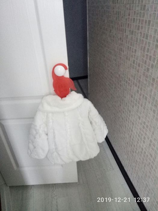 меховая накидка на 5-7 лет.