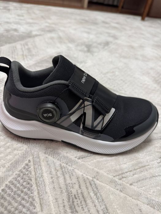Оригиналы new balance. Размер 37