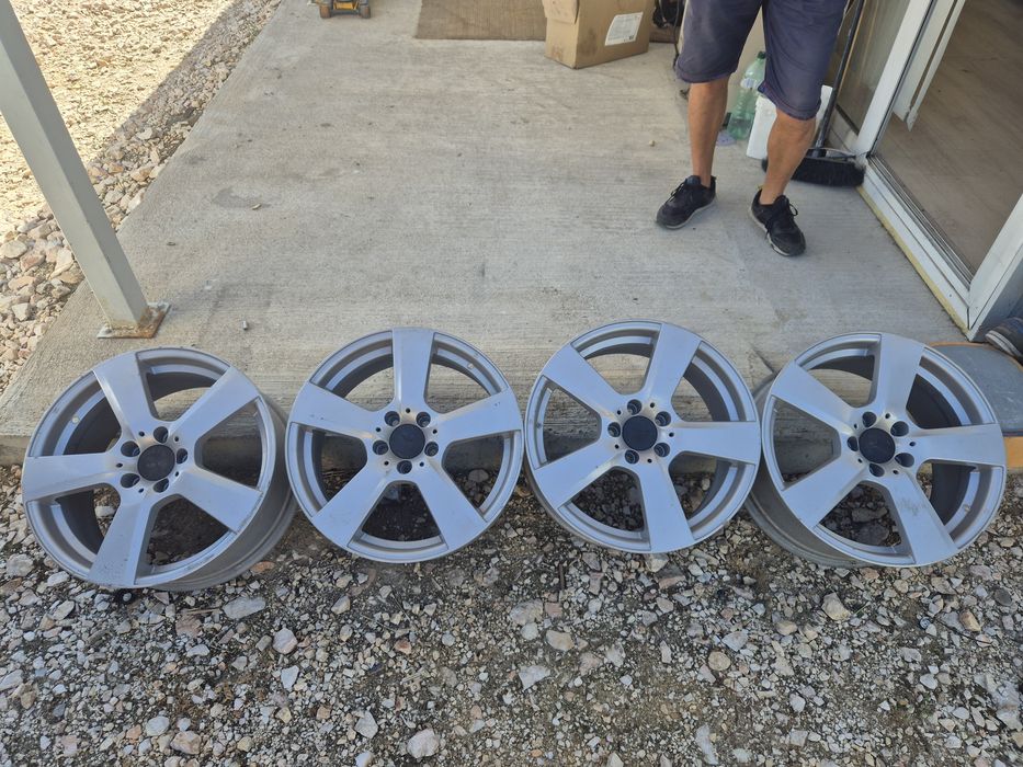 Оригинални джанти за Nissan-Juke, X-trail, Qashqai. Mercedes 16*17*18