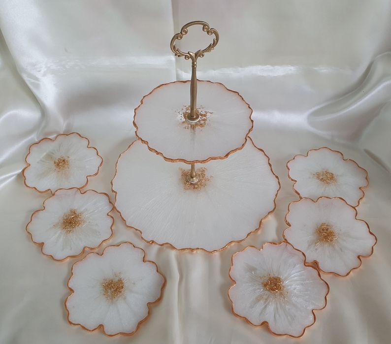 Поднос за сладки от епоксидна смола