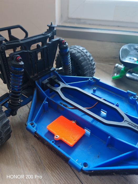 Traxxas slash 2wd rpm само ролер