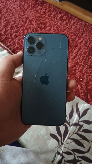 Айфон 12  про 128 гб