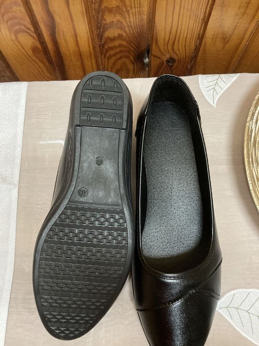 Нови дамски обувки