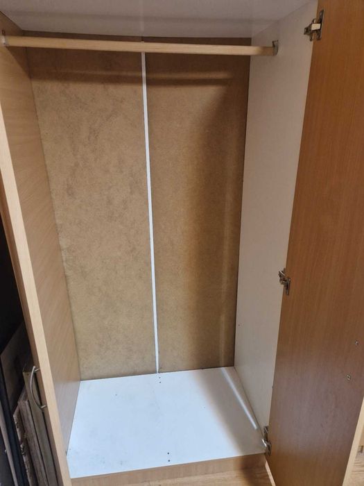 Vand dulap de camera