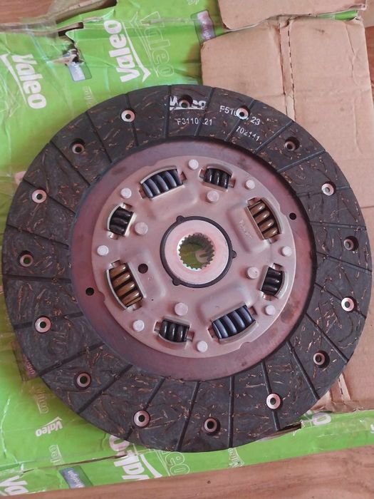 Vând placa de presiune și disc audi a4 b7 
700 lei preț negociabil