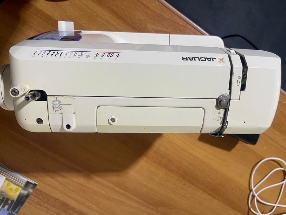 продам швейную машину